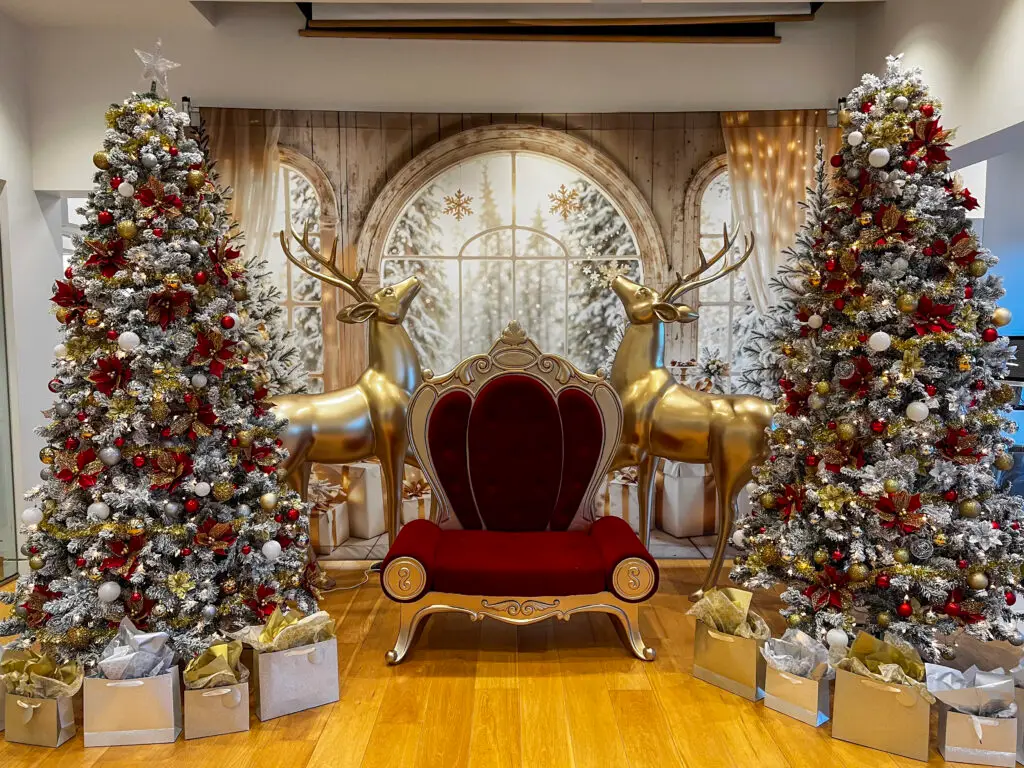 Holiday décor setup by Ontario Inflatables and Event Rentals Inc.